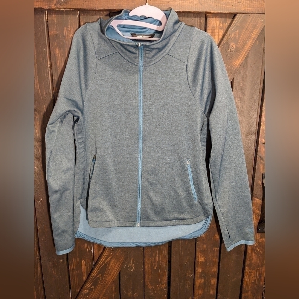 THE North Face softshell jacket, Size M. Dark tealish blue